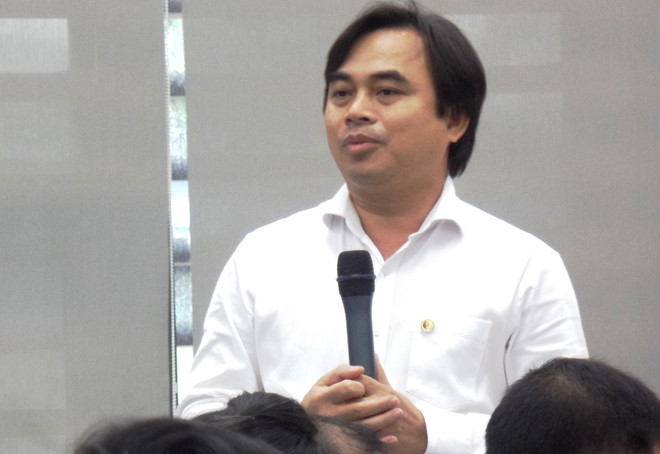 Tại[-]sao[-]ông[-]Huỳnh[-]Uy[-]Dũng[-]buông[-]dự[-]án[-]xử[-]lý[-]hồ[-]ô[-]nhiễm[-]tại[-]Đà[-]Nẵng?